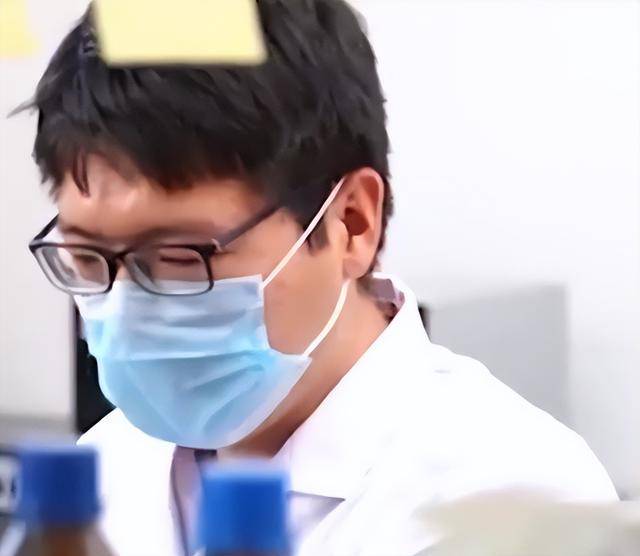 爱华外汇交易平台在量化交易时代，股票理财者该如何应对市场变动？